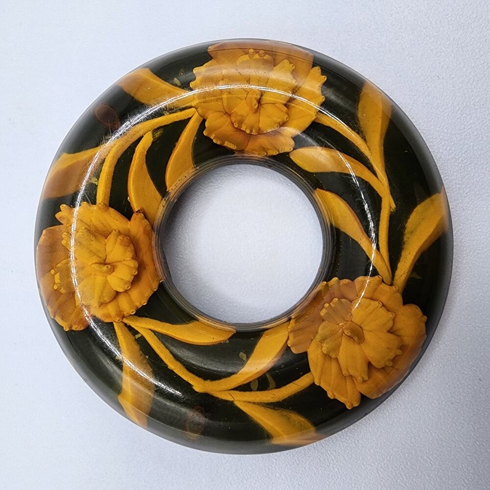 Reverse Carved Apple Juice Bakelite Donut Brooch Floral Circle Ring Pin 1930s